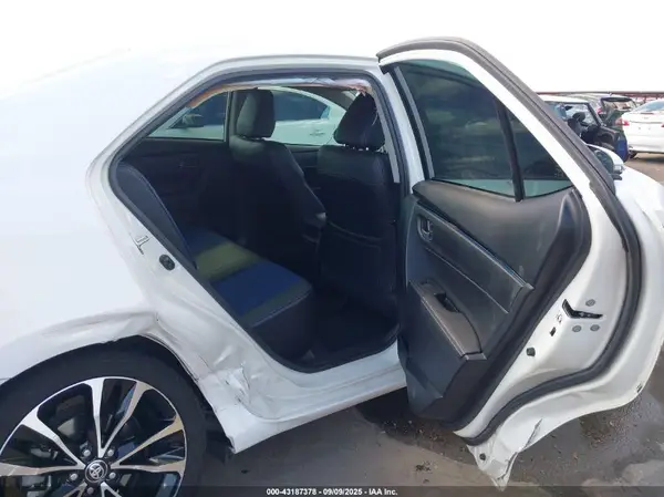 2T1BURHE0HC873377 2017 TOYOTA COROLLA - Image 8