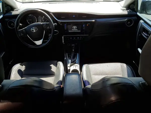 2T1BURHE0HC875095 2017 TOYOTA COROLLA - Image 8