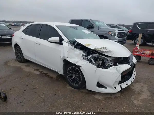 2T1BURHE0HC878126 2017 TOYOTA COROLLA - Image 1