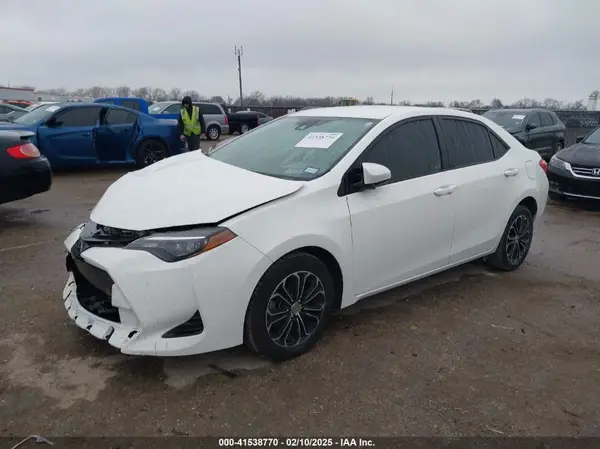 2T1BURHE0HC878126 2017 TOYOTA COROLLA - Image 2