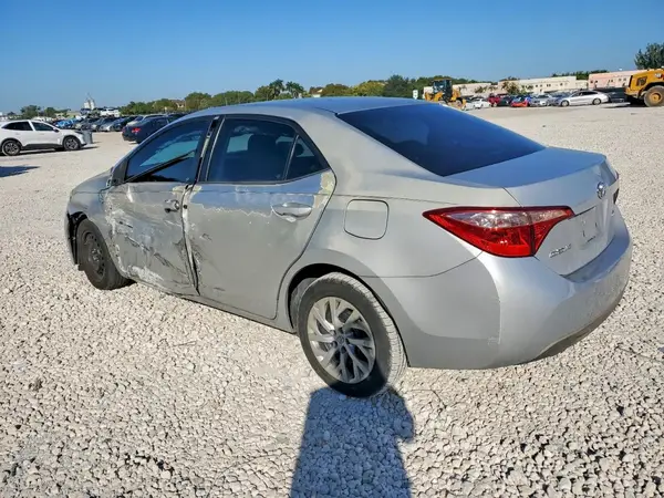 2T1BURHE0HC880913 2017 TOYOTA COROLLA - Image 2