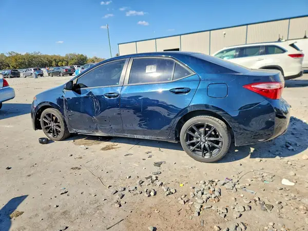 2T1BURHE0HC883066 2017 TOYOTA COROLLA - Image 2