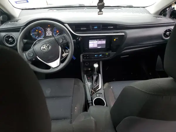 2T1BURHE0HC886078 2017 TOYOTA COROLLA - Image 8