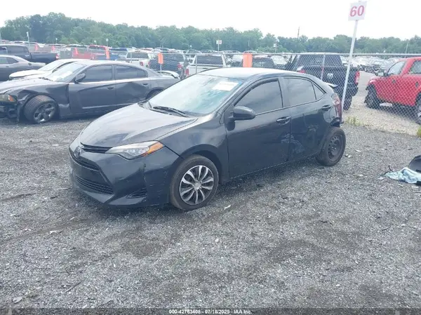 2T1BURHE0HC886419 2017 TOYOTA COROLLA - Image 2