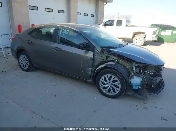 2T1BURHE0HC890891 2017 TOYOTA COROLLA - Image 1