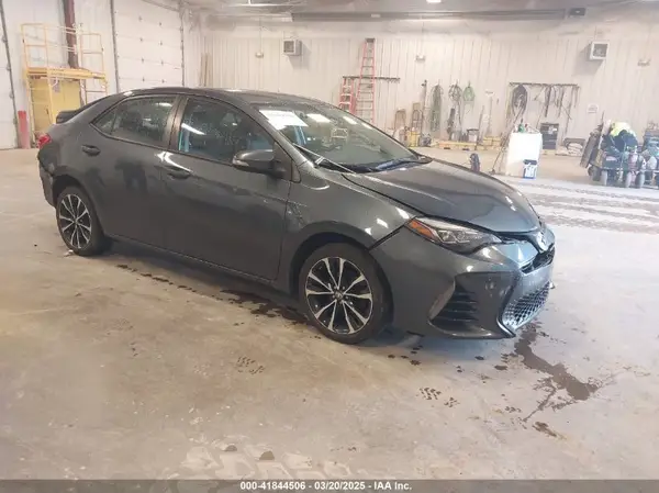 2T1BURHE0HC894455 2017 TOYOTA COROLLA - Image 1