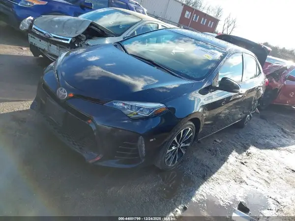 2T1BURHE0HC896576 2017 TOYOTA COROLLA - Image 2