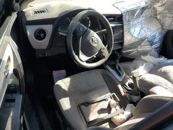 2T1BURHE0HC900223 2017 TOYOTA COROLLA - Image 8
