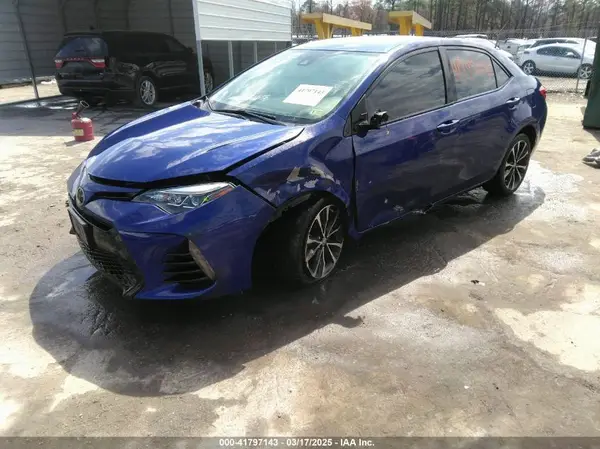 2T1BURHE0HC908015 2017 TOYOTA COROLLA - Image 2