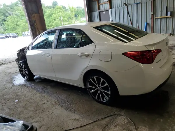 2T1BURHE0HC909195 2017 TOYOTA COROLLA - Image 2