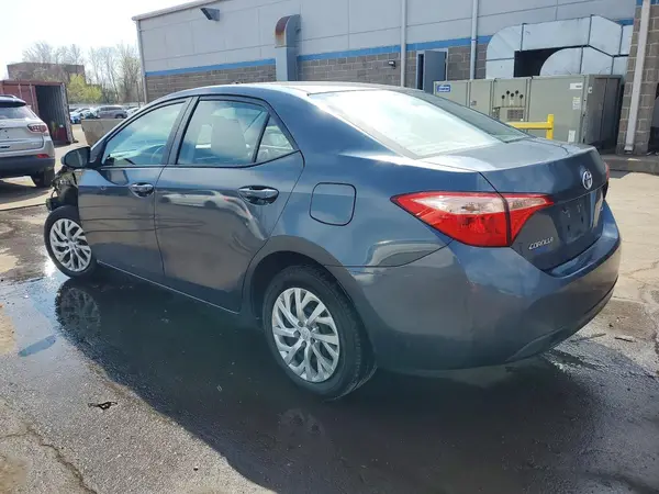 2T1BURHE0HC909603 2017 TOYOTA COROLLA - Image 2