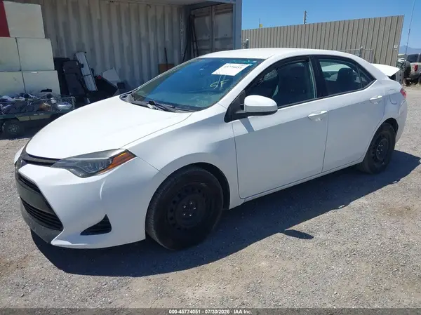 2T1BURHE0HC912968 2017 TOYOTA COROLLA - Image 2