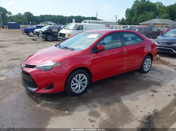 2T1BURHE0HC916700 2017 TOYOTA COROLLA - Image 2