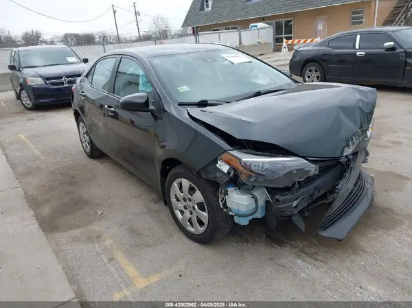 2T1BURHE0HC922416 2017 TOYOTA COROLLA - Image 1