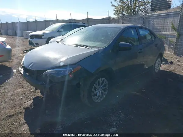 2T1BURHE0HC923582 2017 TOYOTA COROLLA - Image 2