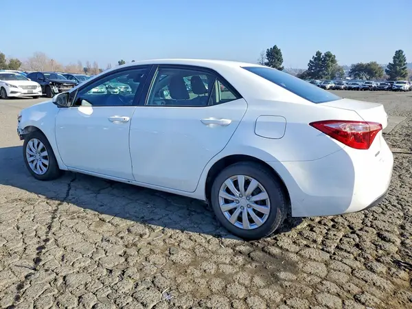2T1BURHE0HC926675 2017 TOYOTA COROLLA - Image 2