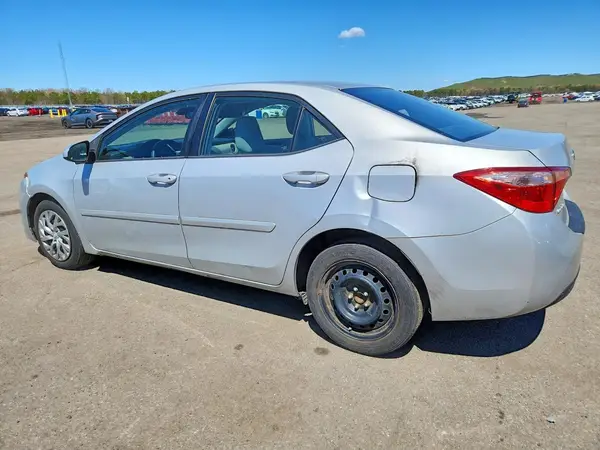 2T1BURHE0HC930628 2017 TOYOTA COROLLA - Image 2