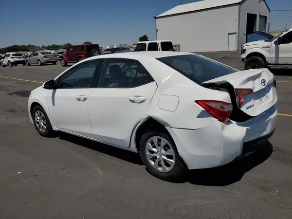 2T1BURHE0HC932119 2017 TOYOTA COROLLA - Image 2