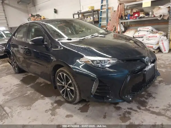 2T1BURHE0HC935814 2017 TOYOTA COROLLA - Image 1