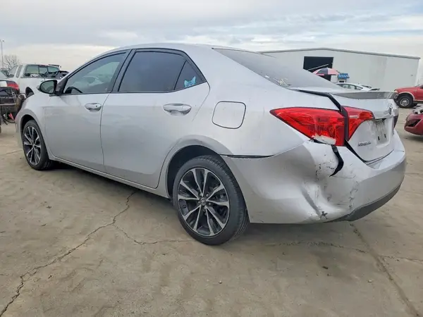 2T1BURHE0HC939507 2017 TOYOTA COROLLA - Image 2