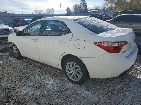 2T1BURHE0HC942021 2017 TOYOTA COROLLA - Image 2