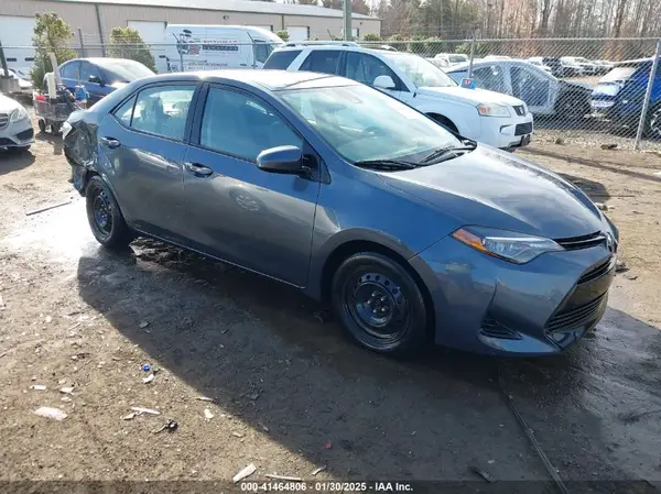 2T1BURHE0HC943279 2017 TOYOTA COROLLA - Image 1