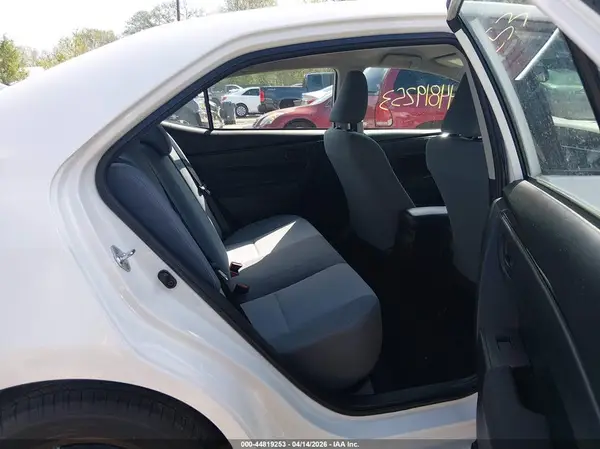 2T1BURHE0HC944464 2017 TOYOTA COROLLA - Image 8
