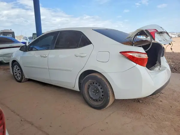 2T1BURHE0HC946215 2017 TOYOTA COROLLA - Image 2