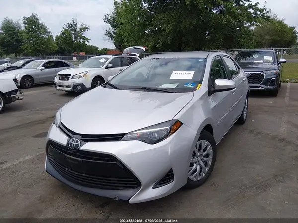 2T1BURHE0HC961460 2017 TOYOTA COROLLA - Image 2