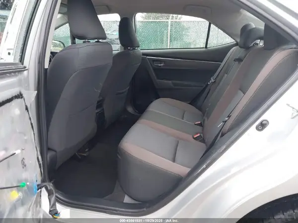2T1BURHE0HC963693 2017 TOYOTA COROLLA - Image 8