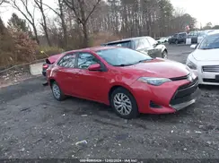 2T1BURHE0JC003876 2018 TOYOTA COROLLA