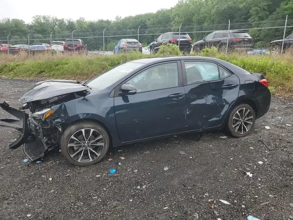 2T1BURHE0JC004557 2018 TOYOTA COROLLA - Image 1