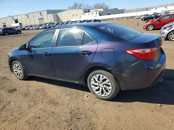 2T1BURHE0JC006891 2018 TOYOTA COROLLA - Image 2