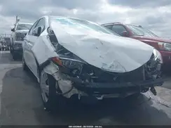 2T1BURHE0JC010603 2018 TOYOTA COROLLA