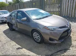 2T1BURHE0JC011539 2018 TOYOTA COROLLA