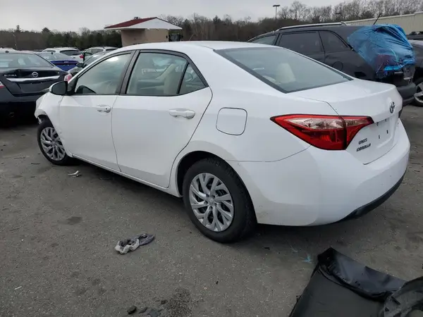 2T1BURHE0JC013842 2018 TOYOTA COROLLA - Image 2