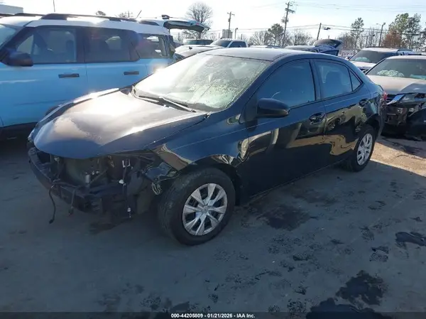2T1BURHE0JC016059 2018 TOYOTA COROLLA - Image 2