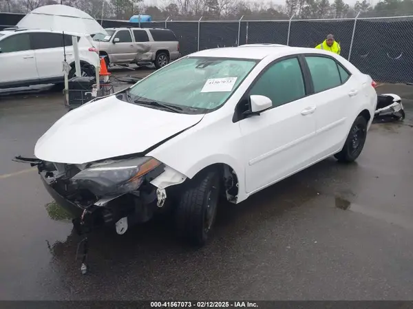 2T1BURHE0JC016157 2018 TOYOTA COROLLA - Image 2