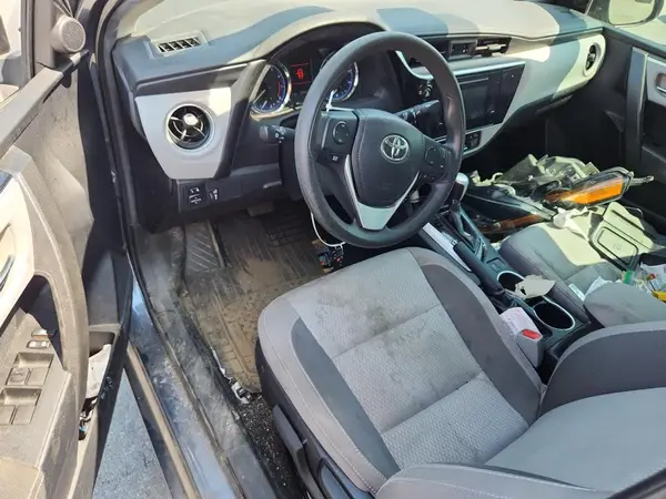 2T1BURHE0JC017566 2018 TOYOTA COROLLA - Image 8