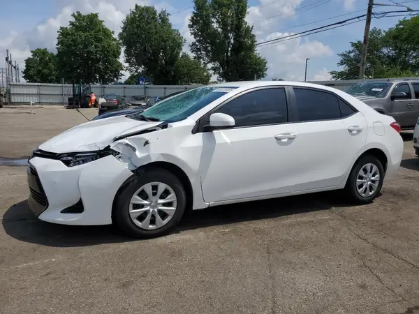 2T1BURHE0JC017678 2018 TOYOTA COROLLA - Image 1