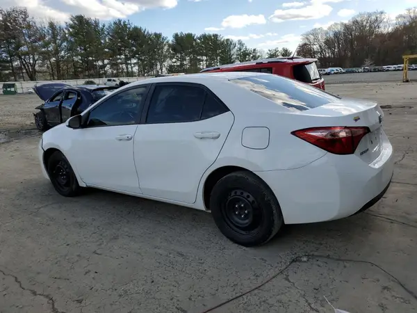 2T1BURHE0JC021729 2018 TOYOTA COROLLA - Image 2