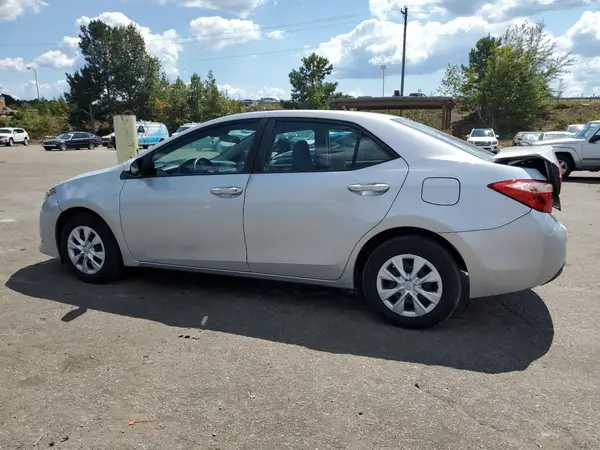 2T1BURHE0JC024873 2018 TOYOTA COROLLA - Image 2