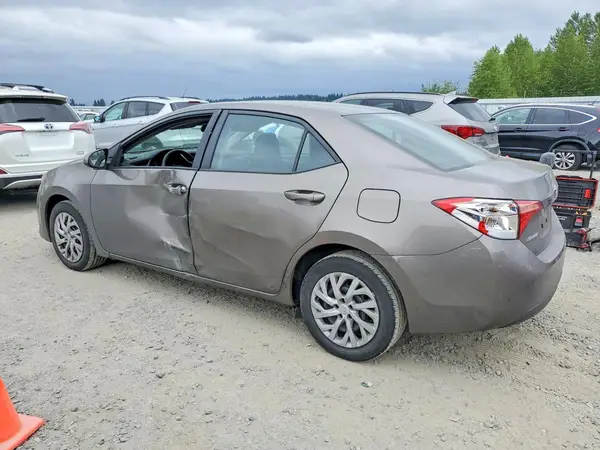 2T1BURHE0JC025733 2018 TOYOTA COROLLA - Image 2