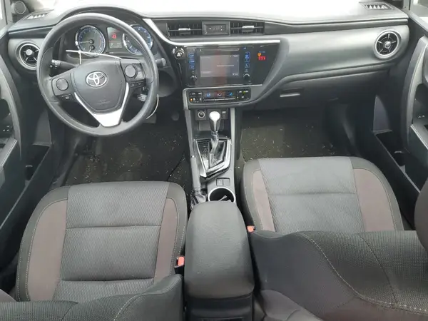 2T1BURHE0JC026767 2018 TOYOTA COROLLA - Image 8