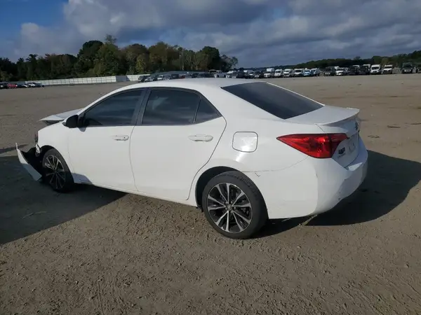 2T1BURHE0JC027336 2018 TOYOTA COROLLA - Image 2