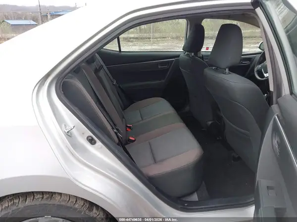 2T1BURHE0JC028194 2018 TOYOTA COROLLA - Image 8