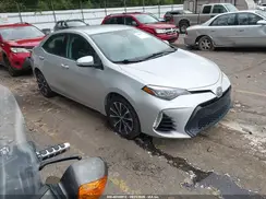 2T1BURHE0JC033850 2018 TOYOTA COROLLA