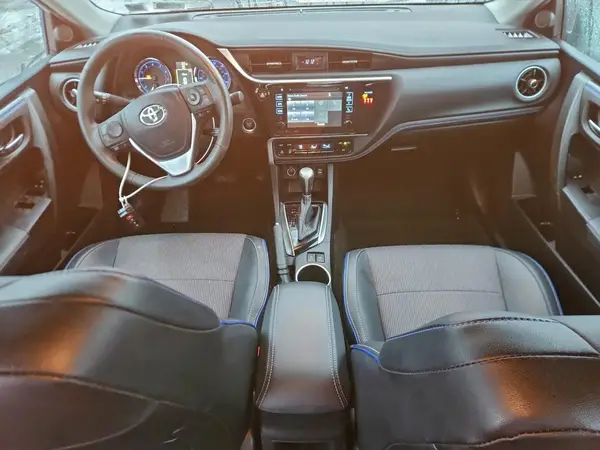 2T1BURHE0JC034769 2018 TOYOTA COROLLA - Image 8