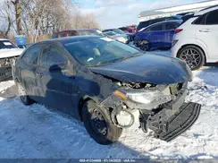 2T1BURHE0JC038921 2018 TOYOTA COROLLA