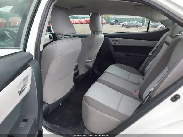 2T1BURHE0JC039406 2018 TOYOTA COROLLA - Image 8